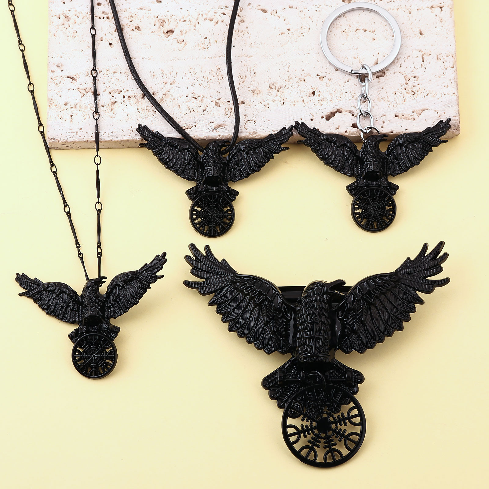 Vintage Viking Black Crow Kett - Compass Keychain Mini recensie en prijs