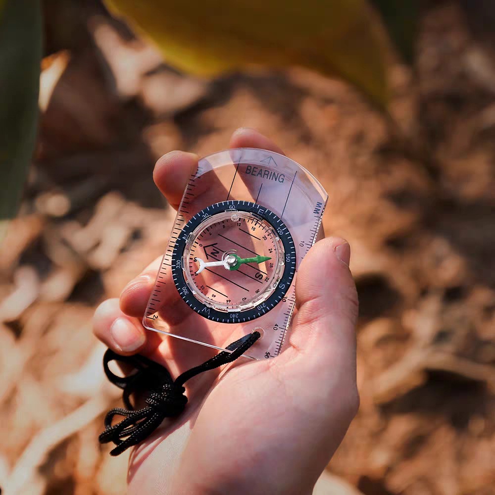 1 stuk nieuw mini-kompas van a - Compass Keychain Mini recensie en prijs